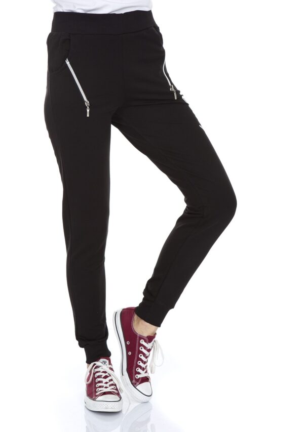 shoes, pants, leg-2354910.jpg